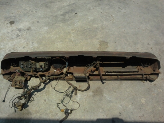 ขายอะไหล่ ดัสสันช้างเหยียบ620/720/rn30/ke70/มาสด้าโปรซีดนิดหน่อยสนใจ0817915677