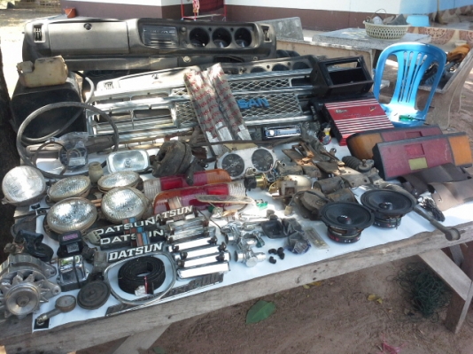 ขายอะไหล่ ดัสสันช้างเหยียบ620/720/rn30/ke70/มาสด้าโปรซีดนิดหน่อยสนใจ0817915677