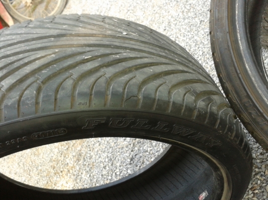ขายยางขอบ 20'' งามๆดอกเต็มๆ
