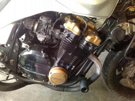 ขายหรือแลก SUZUKI KANTANA 750 cc เครื่องฝาทอง