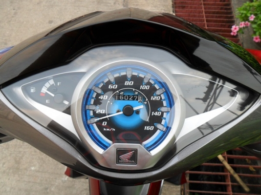 ขายยด่วนนน เวฟ125i ตัวใหม่ สตาร์ทเท้า เครื่องใสๆ เอกสารครบ