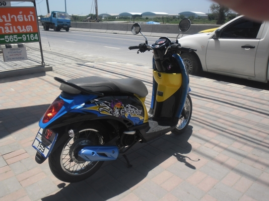 scoopy-i   ปี54  รถบ้านเครื่องแน่นๆเอกสารครบ