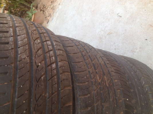 ขายยาง 205/45/17 4 เส้น