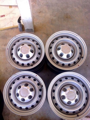 กระทะอีสุๆขอบ16 6รูใหม่ป้ายแดง มี4ลูก กระทะอีสุๆขอบ16 6รูใหม่ป้ายแดง มี4ลูก