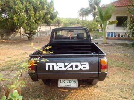 ขายมาสด้า  แฟมิเลีย  1.3