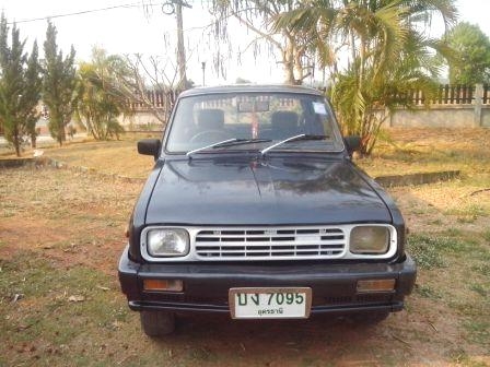 ขายมาสด้า  แฟมิเลีย  1.3