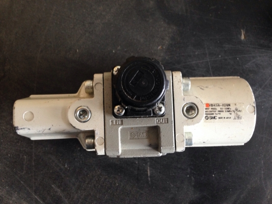 ขายอุปกรณ์ เพิ่มแรงดันลม SMC สภาพสวย ขนาดการใช้งานตามเพจครับ มีหลายตัว