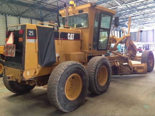 รถเกรด Caterpillar 140H #2ZK01248 จากอเมริกา ชั่วโมงการทำงานน้อย นำเข้าเองจากอเมริกาค่ะ