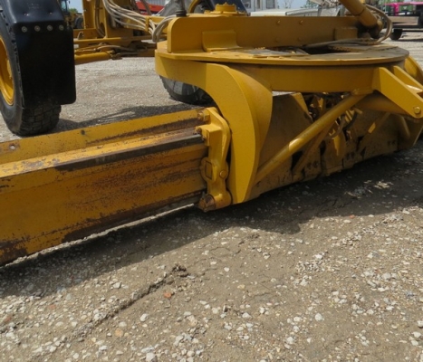 รถเกรด Caterpillar 140H #2ZK01248 จากอเมริกา ชั่วโมงการทำงานน้อย นำเข้าเองจากอเมริกาค่ะ