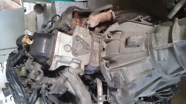 เครื่อง toyota 2rz