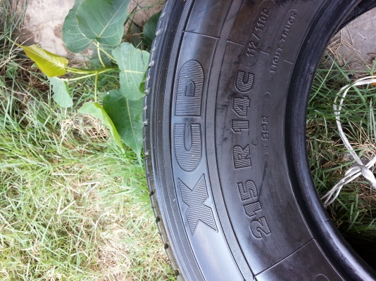 ขายยาง XCD215r14..กลางปี 12(ขายแล้วครับ..ส่งไป ปราจีนบุรี)