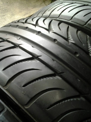 ขายยาง KUMHO KU31 195-50-15 ปลายปี12 ดอก90-95\% ไม่บวม ไม่กินข้าง ชุดละ 4,500 บาท ขายยาง KUMHO KU31 195-50-15 ปลายปี12 ดอก90-95\% ไม่บวม ไม่กินข้าง ชุดละ 4,500 บาท