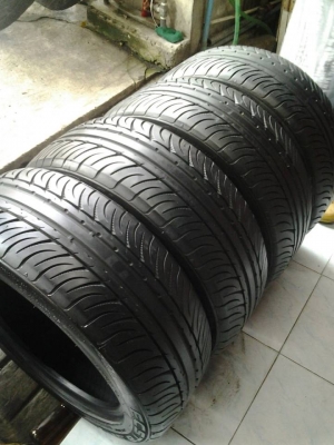 ขายยาง KUMHO KU31 195-50-15 ปลายปี12 ดอก90-95\% ไม่บวม ไม่กินข้าง ชุดละ 4,500 บาท