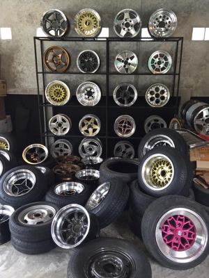 ขายแม็ก เรโทร คลาสสิค รับผ่าแม็กออฟลึก หน้า8 หลัง9 ขายแม็ก เรโทร คลาสสิค รับผ่าแม็กออฟลึก หน้า8 หลัง9