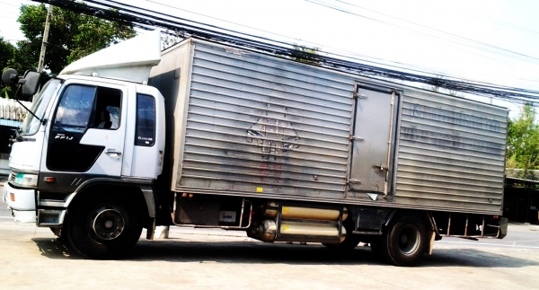 HINO-FFIJ-210 แรงม้า-ปี 2000-ยาว 7.2 เมตร-NGV 8 ถัง-ราคาไม่แพง ด่วน ๆ ๆ ๆ