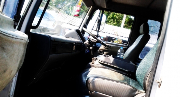 HINO-FFIJ-210 แรงม้า-ปี 2000-ยาว 7.2 เมตร-NGV 8 ถัง-ราคาไม่แพง ด่วน ๆ ๆ ๆ