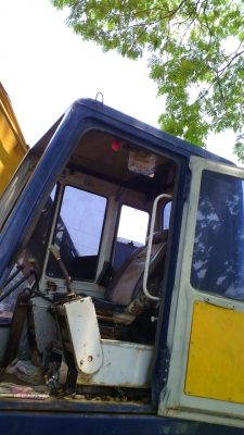 รถแบคโฮ KOBELCO SK907 มีลายหัวแย๊กซ์ ชอบราคาเท่าไร ต่อรองกันได้ครับ