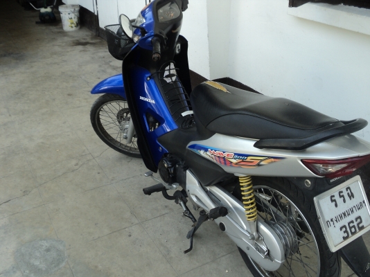 ขายฮอนด้่าเวฟ100เอสปี50ทะเบียนขาด2ปีรถจ่าใช้เองถ้าสนใจจะไปเอาเล่มให้อยู่กับบริษัท ผ่อนหมดแล้วตั้งนาน