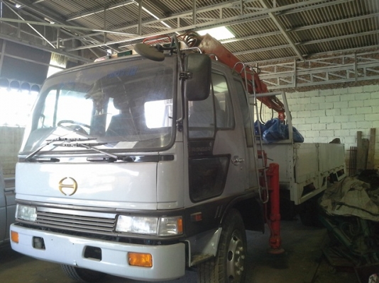 ขายรถบรรทุก 6 ล้อ ติดเฮี๊ยบ 850,000 บาท