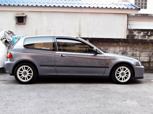 รายละเอียด ขาย HONDA CIVIC 3D สวยๆ เครื่อง หัวฉีด VTEC แต่งนอกทั้งคัน แต่งไป 100,000 แล้ว ขับอย่างเดียวไม่ต้องซ่อม