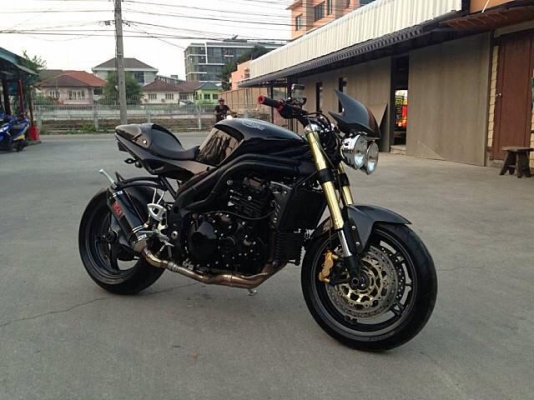 Triump speed tripble