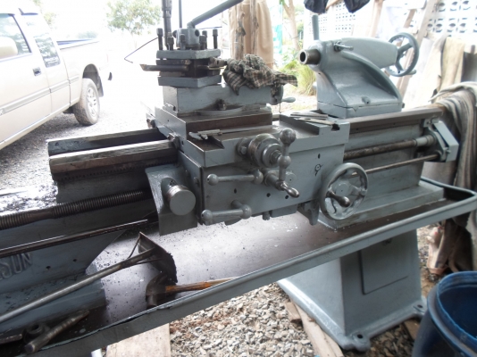 แท่นกลึง 7 ฟุต อังกฤษ 2 เพลา เกียร์บล็อก พร้อมใช้ไฟบ้าน 60,000