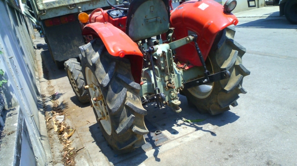 รถไถ ยันม่าร์ YM2610 d ขับโฟว์วีล รถเก่าญี่ปุ่น อุปกรณ์แถมฟรี มีจอบหมุนพร้อมใช้ ๑ ชุด.