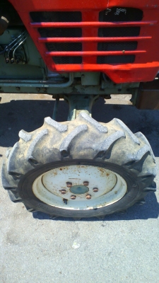 รถไถ ยันม่าร์ YM2610 d ขับโฟว์วีล รถเก่าญี่ปุ่น อุปกรณ์แถมฟรี มีจอบหมุนพร้อมใช้ ๑ ชุด.