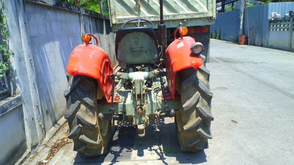 รถไถ ยันม่าร์ YM2610 d ขับโฟว์วีล รถเก่าญี่ปุ่น อุปกรณ์แถมฟรี มีจอบหมุนพร้อมใช้ ๑ ชุด.