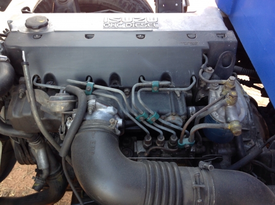 ขายรถบรรทุก 6 ล้อ ISUZU NPR 120 แรง หัวการ์ตูน (รถห้างมือเดียว) รถสภาพดีสวยมาก สภาพพร้อมใช้งาน เอกสารพร้อมโอน