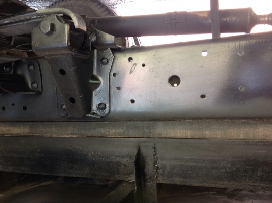 ขายรถบรรทุก 6 ล้อ ISUZU NPR 120 แรง หัวการ์ตูน (รถห้างมือเดียว) รถสภาพดีสวยมาก สภาพพร้อมใช้งาน เอกสารพร้อมโอน