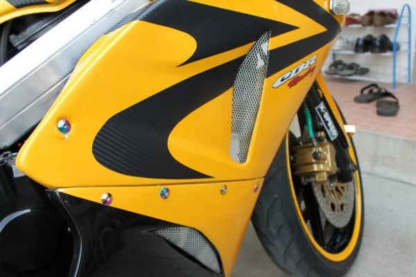 ตะแกรงแต่งรถเอาไปเสริมหล่อจ้า ราคาถูกกว่าเว็บอื่นแน่นอน!!!! ตะแกรงแต่งรถเอาไปเสริมหล่อจ้า ราคาถูกกว่าเว็บอื่นแน่นอน!!!!