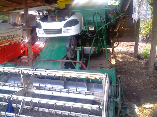 รถเกี่ยวข้าว เกษรตพัฒนา-รุ่นปลดหนี้-อุ้ม-2.5ตัน ราคา 750,000บ ราคาคุยกับเจ้าของโดยตรงเลย ครับ รถเกี่ยวข้าว เกษรตพัฒนา-รุ่นปลดหนี้-อุ้ม-2.5ตัน ราคา 750,000บ ราคาคุยกับเจ้าของโดยตรงเลย ครับ