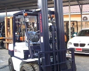 ขาย รถโฟล์คลิฟท์ KOMATSU รุ่น FD25-11