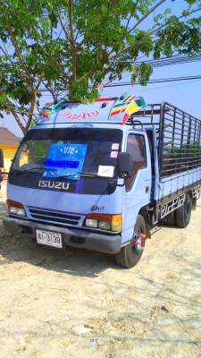 หกล้อ ISUZU NPR 120 hp พวงมาลัยเพาเวอร์ รถปี 39
