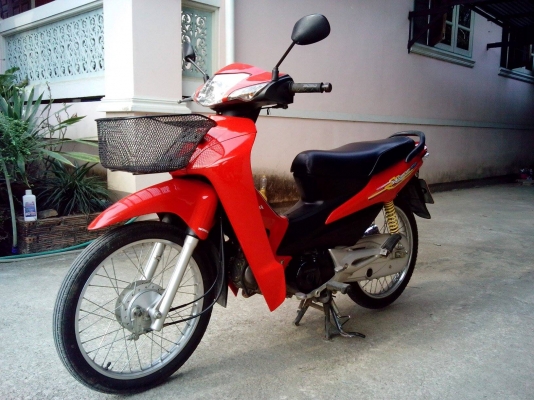 เวฟ 100 รถบ้าน