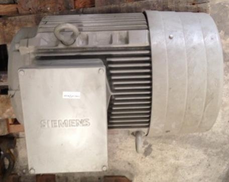มอเตอร์ Motor ยี่ห้อ SIEMENS 22 KW/6P 400/690V 200L.B3 ยังไม่ได้ใช้งาน ใหม่ เก่าเก็บ