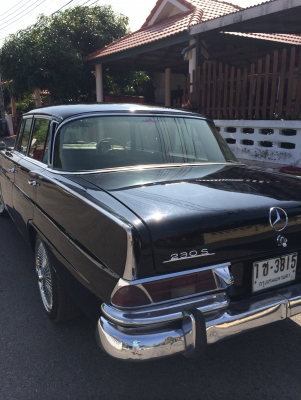 Benz 230s หางปลา