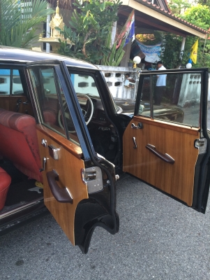 Benz 230s หางปลา