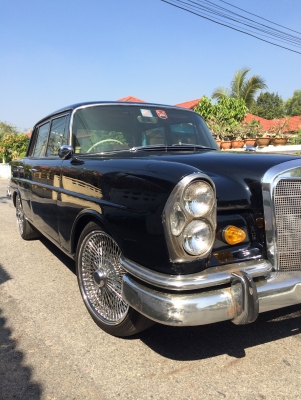 Benz 230s หางปลา