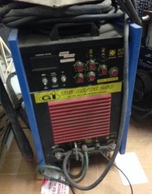 เครื่องเชื่อมอาร์กอน TIG AC/DC-250 สภาพดีเกือบใหม่ ใช้งานน้อย