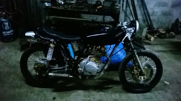 อยากแลกกับ honda นันธิดา ครับอยากเปลี่ยนแนวครับสนใจโทรมาเลยครับด่วนๆเครื่องดีขี่ได้เลย 0921980461