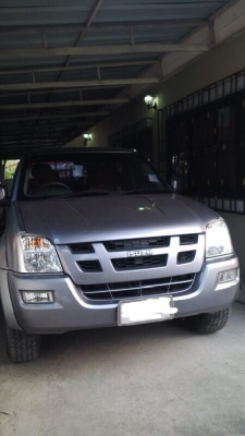 ขายรถ ISUZU DMAX สี่ประตู เครื่อง 3.0 Ddi ขายรถ ISUZU DMAX สี่ประตู เครื่อง 3.0 Ddi