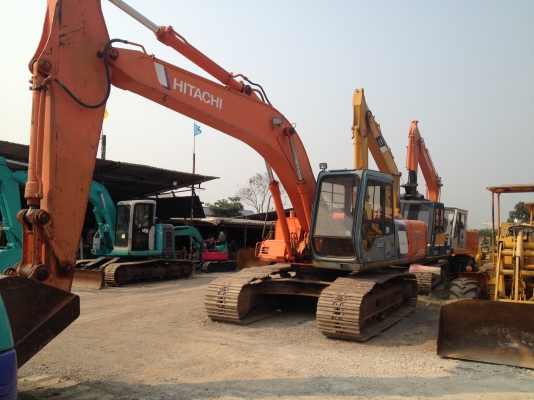 รถคุณสวย คุณภาพดี HITACHI EX200