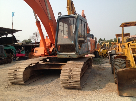 รถคุณสวย คุณภาพดี HITACHI EX200