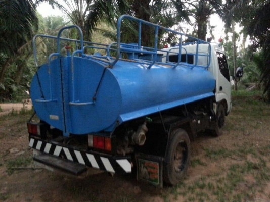 รถฮีโน่ 6 ล้อ 150 แรงม้า. ปี 55 ( รถวิ่ง 2x,xxx กม. ) สนใจติดต่อ 081 - 6079515 รถฮีโน่ 6 ล้อ 150 แรงม้า. ปี 55 ( รถวิ่ง 2x,xxx กม. ) สนใจติดต่อ 081 - 6079515