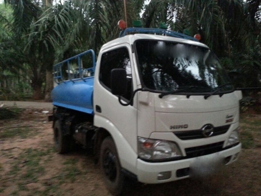 รถฮีโน่ 6 ล้อ 150 แรงม้า. ปี 55  ( รถวิ่ง 2x,xxx กม. )  สนใจติดต่อ 081 - 6079515