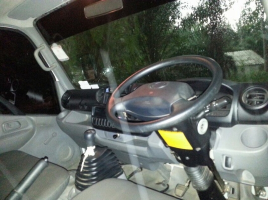 รถฮีโน่ 6 ล้อ 150 แรงม้า. ปี 55 ( รถวิ่ง 2x,xxx กม. ) สนใจติดต่อ 081 - 6079515 รถฮีโน่ 6 ล้อ 150 แรงม้า. ปี 55 ( รถวิ่ง 2x,xxx กม. ) สนใจติดต่อ 081 - 6079515