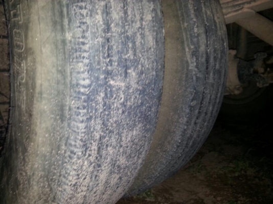 รถฮีโน่ 6 ล้อ 150 แรงม้า. ปี 55 ( รถวิ่ง 2x,xxx กม. ) สนใจติดต่อ 081 - 6079515 รถฮีโน่ 6 ล้อ 150 แรงม้า. ปี 55 ( รถวิ่ง 2x,xxx กม. ) สนใจติดต่อ 081 - 6079515