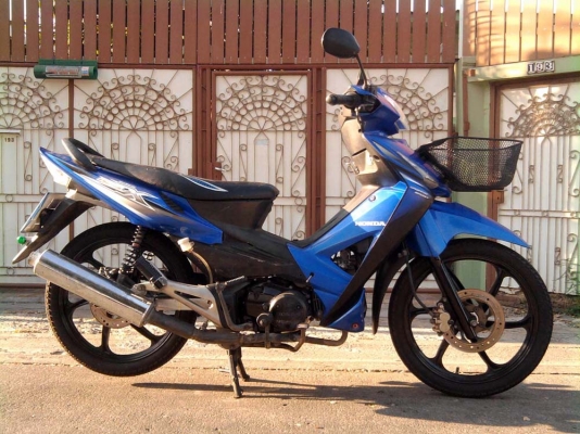 ขออนุญาติขาย HONDA WAVE 125X U-Box ตัวTOP สตาร์ทมือและเท้า โอนให้ฟรี